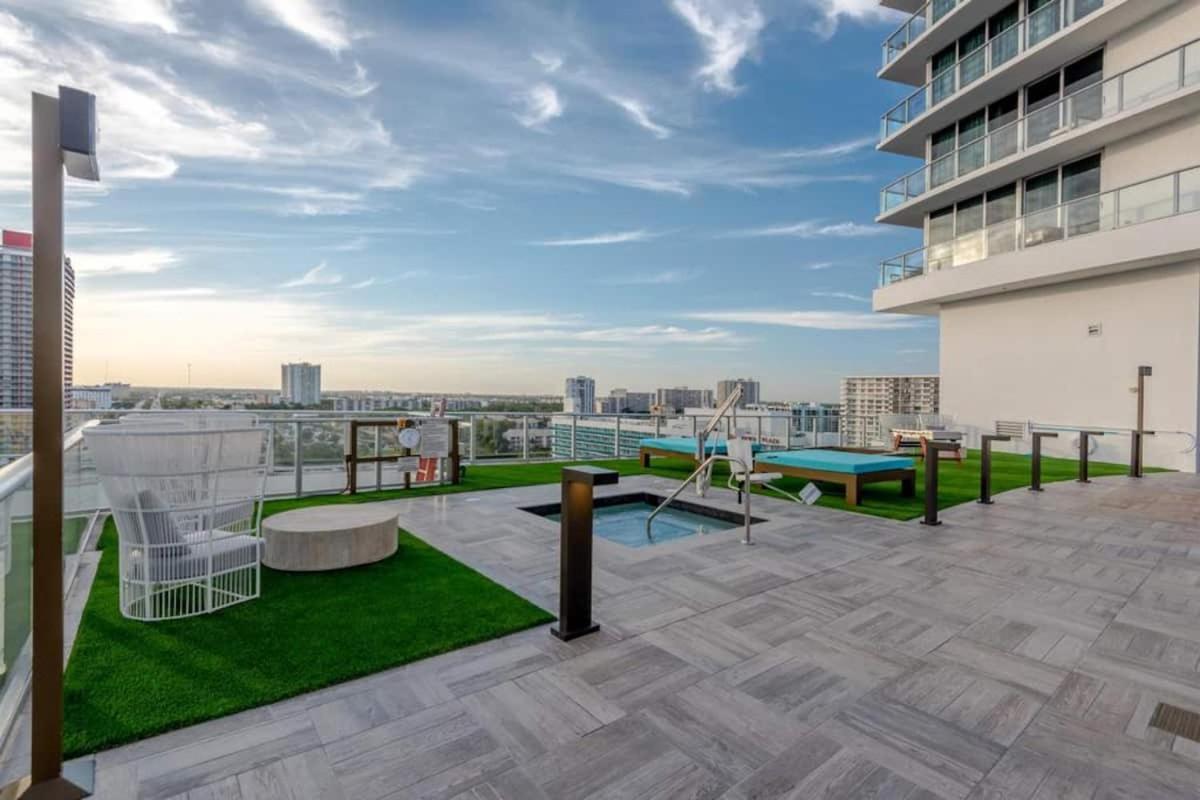 Lyfe On The Beach 25Th Floor 1 Bed Unit With Oceanview Hollywood Exterior photo